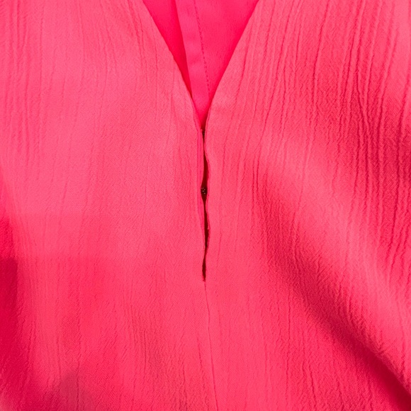 🛑SOLD🛑 Lilly Pulitzer Bellamie Off The Shoulder Blouse (medium) - Picture 5 of 6